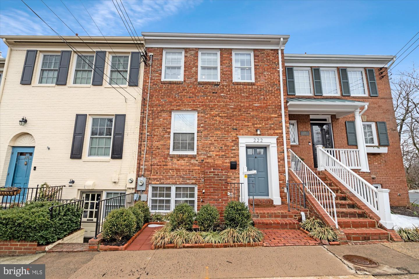 222 GREEN ST, ALEXANDRIA, Virginia 22314, 3 Bedrooms Bedrooms, ,3 BathroomsBathrooms,Residential,For sale,222 GREEN ST,VAAX2054226 MLS # VAAX2054226