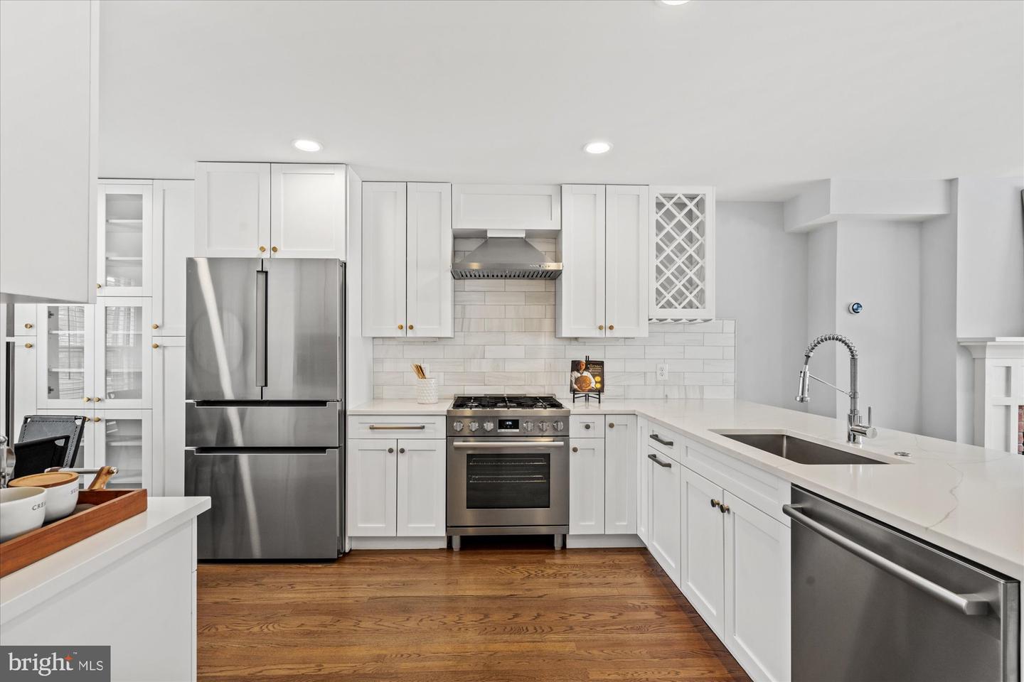 222 GREEN ST, ALEXANDRIA, Virginia 22314, 3 Bedrooms Bedrooms, ,3 BathroomsBathrooms,Residential,For sale,222 GREEN ST,VAAX2054226 MLS # VAAX2054226