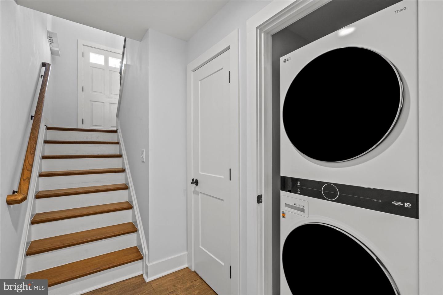 222 GREEN ST, ALEXANDRIA, Virginia 22314, 3 Bedrooms Bedrooms, ,3 BathroomsBathrooms,Residential,For sale,222 GREEN ST,VAAX2054226 MLS # VAAX2054226