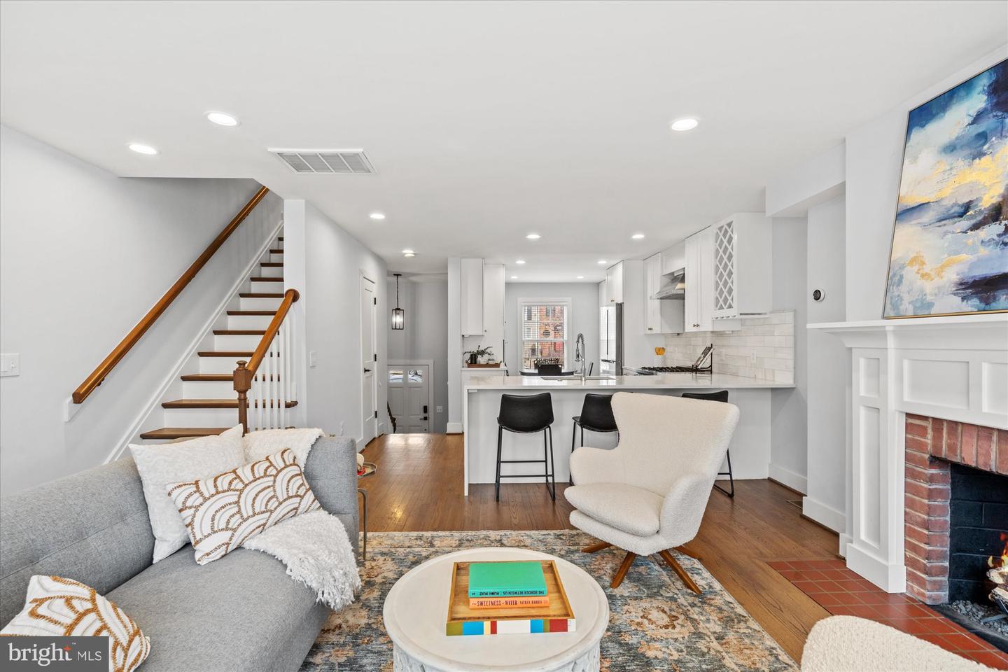 222 GREEN ST, ALEXANDRIA, Virginia 22314, 3 Bedrooms Bedrooms, ,3 BathroomsBathrooms,Residential,For sale,222 GREEN ST,VAAX2054226 MLS # VAAX2054226