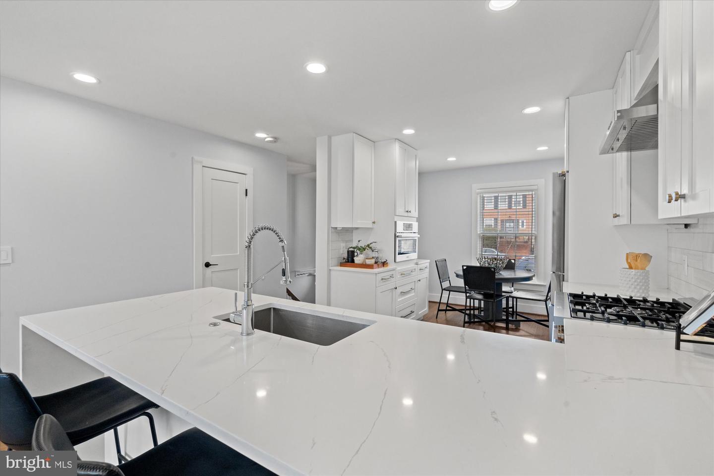 222 GREEN ST, ALEXANDRIA, Virginia 22314, 3 Bedrooms Bedrooms, ,3 BathroomsBathrooms,Residential,For sale,222 GREEN ST,VAAX2054226 MLS # VAAX2054226