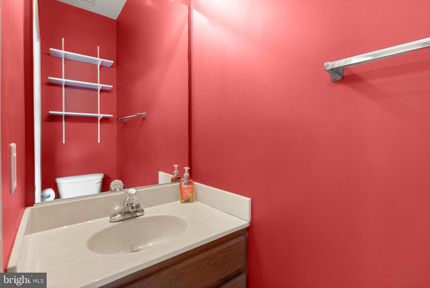 12511 HEYKENS LN, BRISTOW, Virginia 20136, 2 Bedrooms Bedrooms, ,2 BathroomsBathrooms,Residential,For sale,12511 HEYKENS LN,VAPW2112690 MLS # VAPW2112690