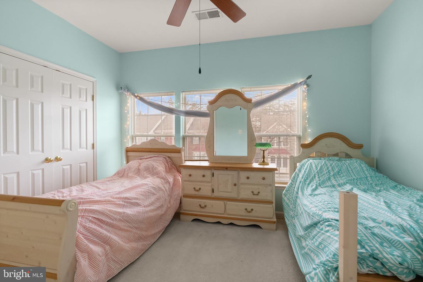 12511 HEYKENS LN, BRISTOW, Virginia 20136, 2 Bedrooms Bedrooms, ,2 BathroomsBathrooms,Residential,For sale,12511 HEYKENS LN,VAPW2112690 MLS # VAPW2112690