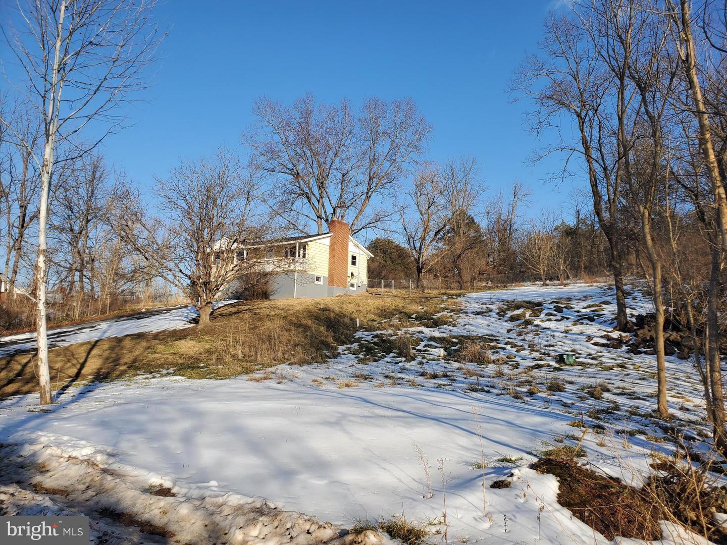 49 OLDT DR, FRONT ROYAL, Virginia 22630, 3 Bedrooms Bedrooms, 12 Rooms Rooms,2 BathroomsBathrooms,Residential,For sale,49 OLDT DR,VAWR2013452 MLS # VAWR2013452