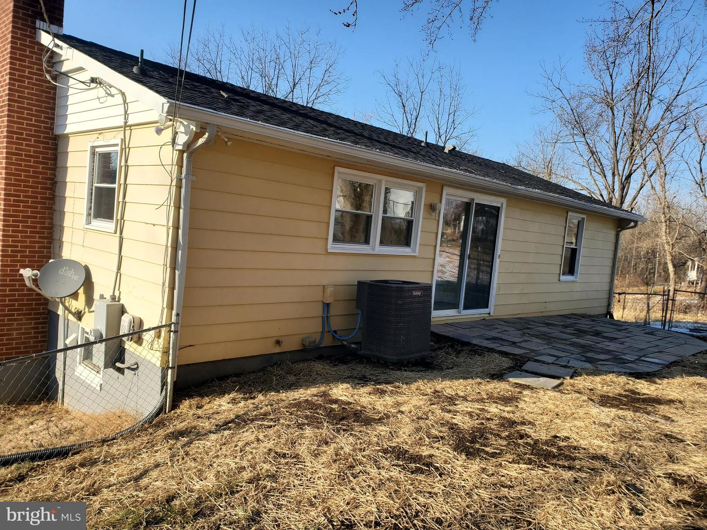 49 OLDT DR, FRONT ROYAL, Virginia 22630, 3 Bedrooms Bedrooms, 12 Rooms Rooms,2 BathroomsBathrooms,Residential,For sale,49 OLDT DR,VAWR2013452 MLS # VAWR2013452