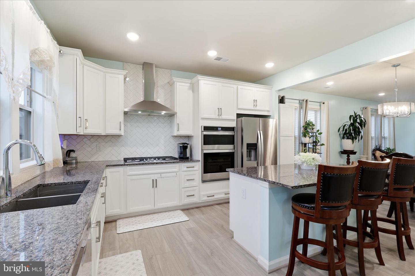 6594 PETUNIA TER, HAYMARKET, Virginia 20169, 4 Bedrooms Bedrooms, ,3 BathroomsBathrooms,Residential,For sale,6594 PETUNIA TER,VAPW2112838 MLS # VAPW2112838