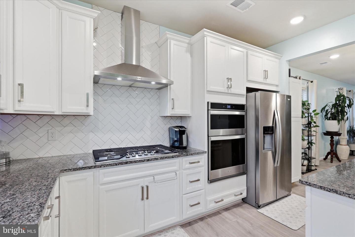 6594 PETUNIA TER, HAYMARKET, Virginia 20169, 4 Bedrooms Bedrooms, ,3 BathroomsBathrooms,Residential,For sale,6594 PETUNIA TER,VAPW2112838 MLS # VAPW2112838