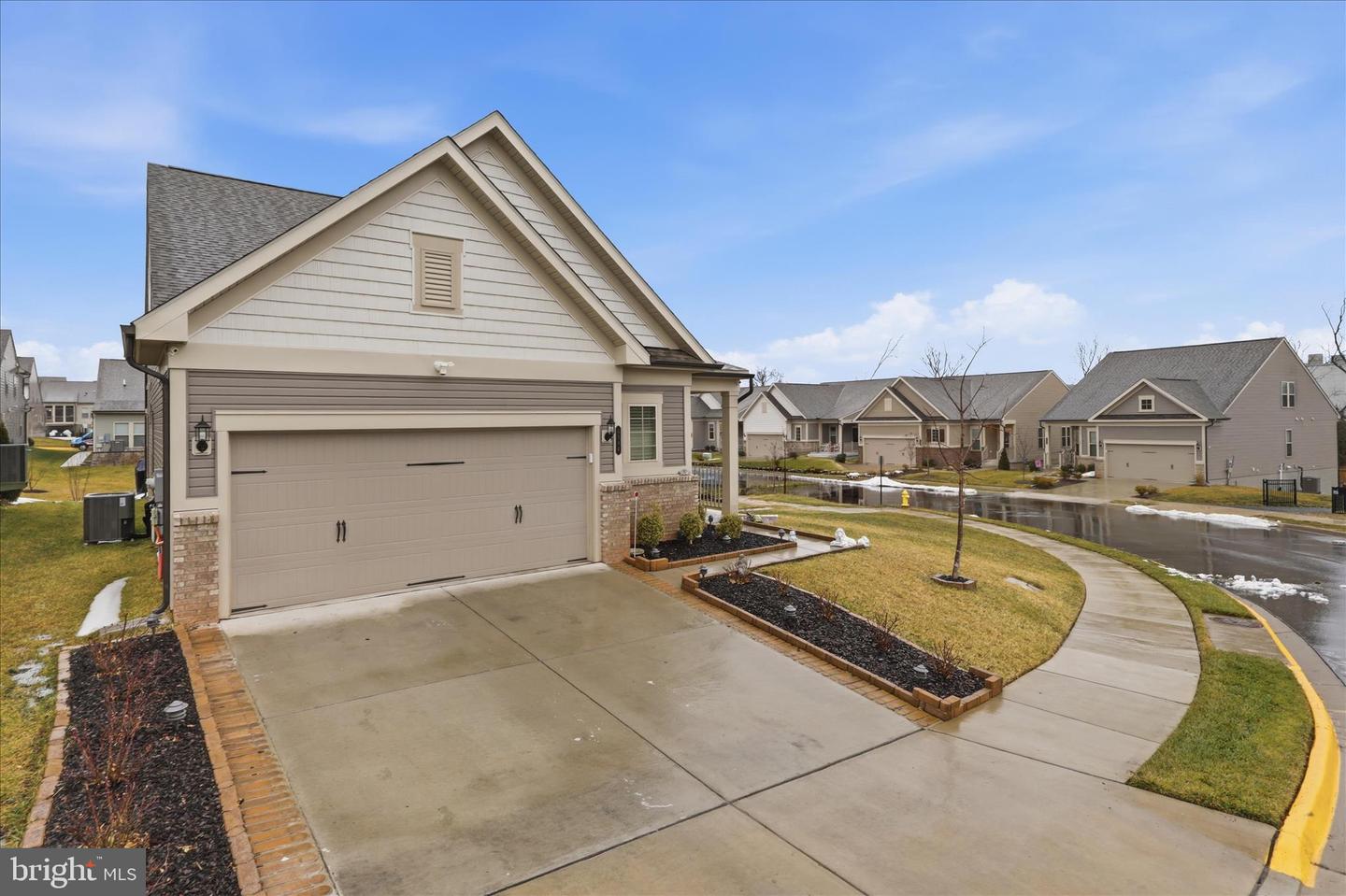 6594 PETUNIA TER, HAYMARKET, Virginia 20169, 4 Bedrooms Bedrooms, ,3 BathroomsBathrooms,Residential,For sale,6594 PETUNIA TER,VAPW2112838 MLS # VAPW2112838