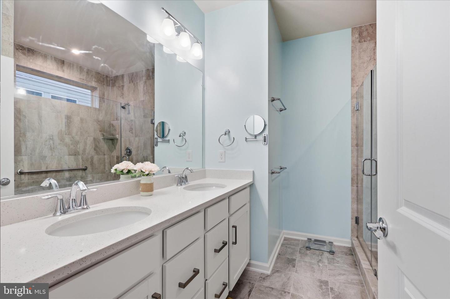 6594 PETUNIA TER, HAYMARKET, Virginia 20169, 4 Bedrooms Bedrooms, ,3 BathroomsBathrooms,Residential,For sale,6594 PETUNIA TER,VAPW2112838 MLS # VAPW2112838