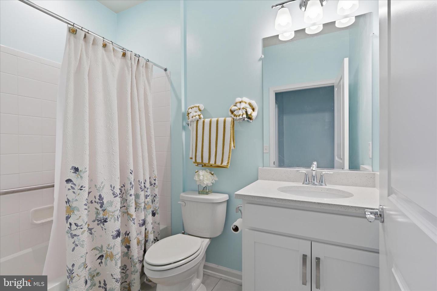 6594 PETUNIA TER, HAYMARKET, Virginia 20169, 4 Bedrooms Bedrooms, ,3 BathroomsBathrooms,Residential,For sale,6594 PETUNIA TER,VAPW2112838 MLS # VAPW2112838