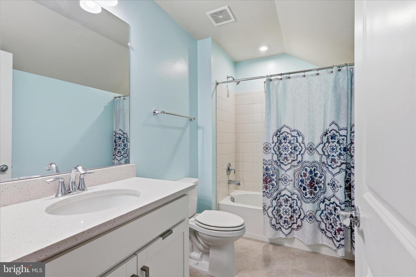 6594 PETUNIA TER, HAYMARKET, Virginia 20169, 4 Bedrooms Bedrooms, ,3 BathroomsBathrooms,Residential,For sale,6594 PETUNIA TER,VAPW2112838 MLS # VAPW2112838