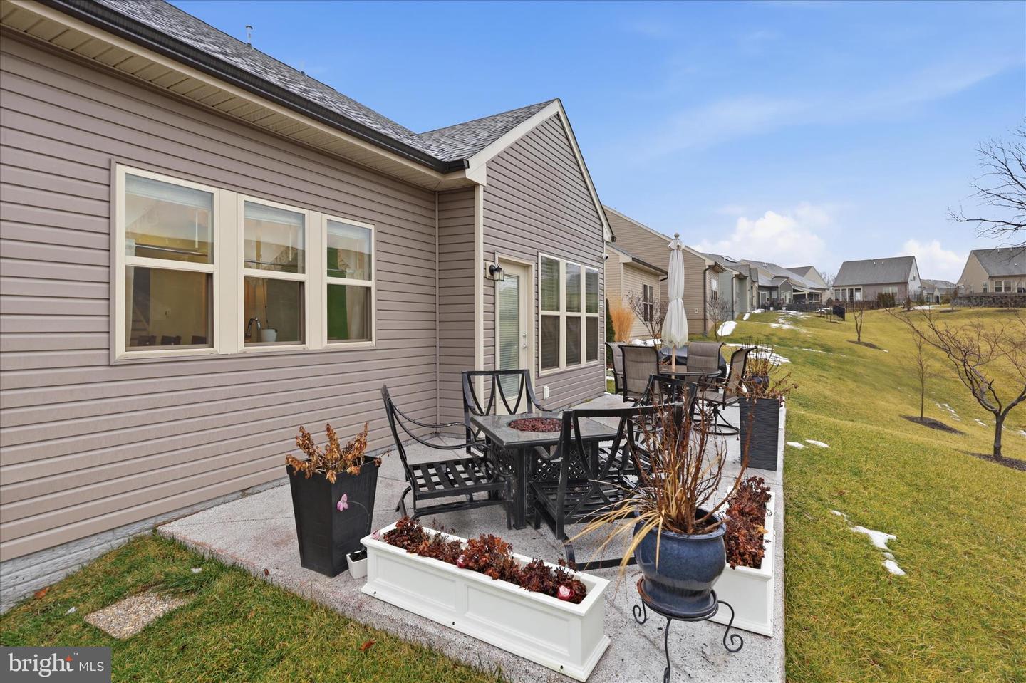 6594 PETUNIA TER, HAYMARKET, Virginia 20169, 4 Bedrooms Bedrooms, ,3 BathroomsBathrooms,Residential,For sale,6594 PETUNIA TER,VAPW2112838 MLS # VAPW2112838