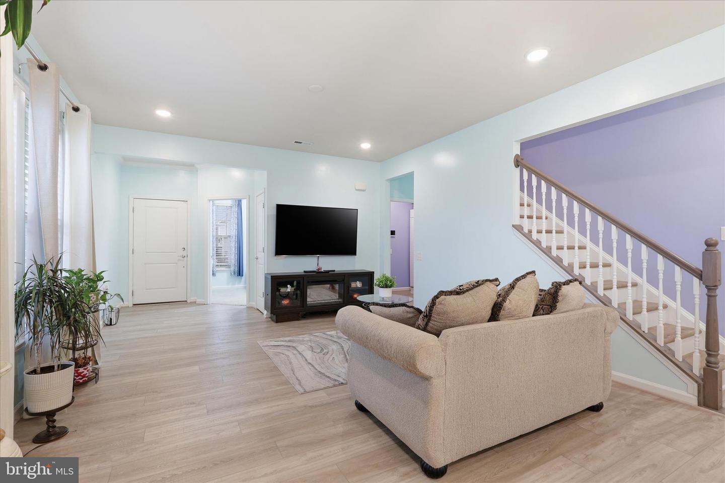 6594 PETUNIA TER, HAYMARKET, Virginia 20169, 4 Bedrooms Bedrooms, ,3 BathroomsBathrooms,Residential,For sale,6594 PETUNIA TER,VAPW2112838 MLS # VAPW2112838