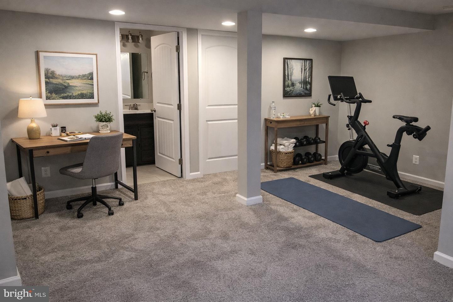 402 BLUEBIRD WAY, FRONT ROYAL, Virginia 22630, 4 Bedrooms Bedrooms, ,3 BathroomsBathrooms,Residential,For sale,402 BLUEBIRD WAY,VAWR2013458 MLS # VAWR2013458