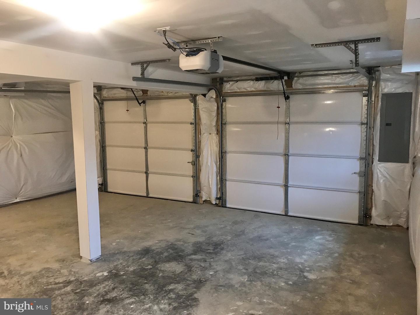 402 BLUEBIRD WAY, FRONT ROYAL, Virginia 22630, 4 Bedrooms Bedrooms, ,3 BathroomsBathrooms,Residential,For sale,402 BLUEBIRD WAY,VAWR2013458 MLS # VAWR2013458