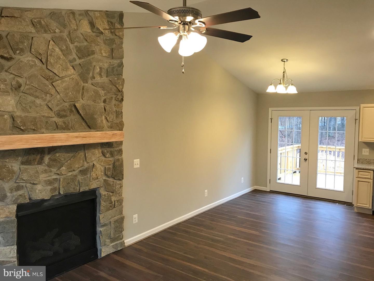 402 BLUEBIRD WAY, FRONT ROYAL, Virginia 22630, 4 Bedrooms Bedrooms, ,3 BathroomsBathrooms,Residential,For sale,402 BLUEBIRD WAY,VAWR2013458 MLS # VAWR2013458