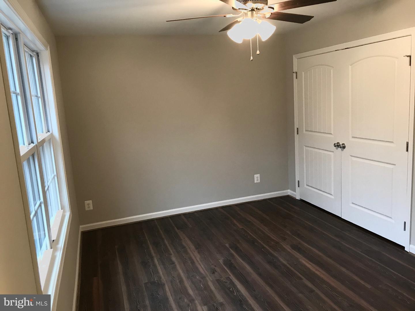 402 BLUEBIRD WAY, FRONT ROYAL, Virginia 22630, 4 Bedrooms Bedrooms, ,3 BathroomsBathrooms,Residential,For sale,402 BLUEBIRD WAY,VAWR2013458 MLS # VAWR2013458