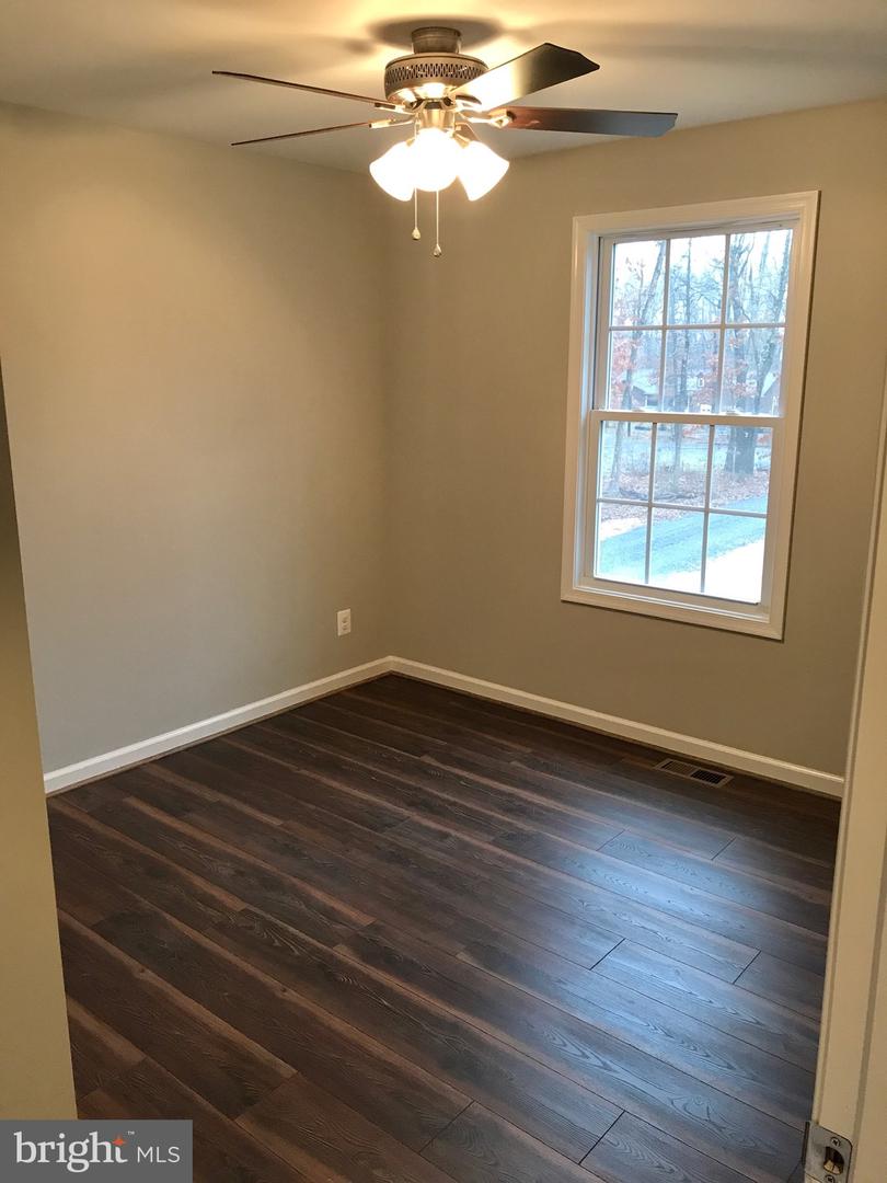 402 BLUEBIRD WAY, FRONT ROYAL, Virginia 22630, 4 Bedrooms Bedrooms, ,3 BathroomsBathrooms,Residential,For sale,402 BLUEBIRD WAY,VAWR2013458 MLS # VAWR2013458