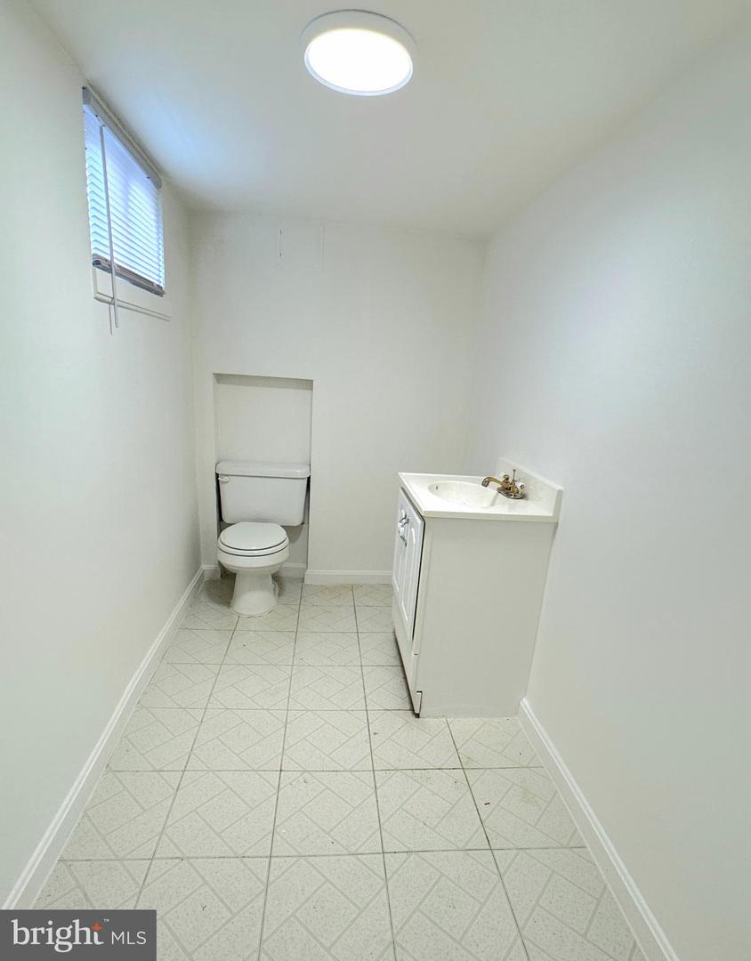 6513 13TH ST NW, WASHINGTON, District Of Columbia 20012, 3 Bedrooms Bedrooms, ,1 BathroomBathrooms,Residential,For sale,6513 13TH ST NW,DCDC2247000 MLS # DCDC2247000