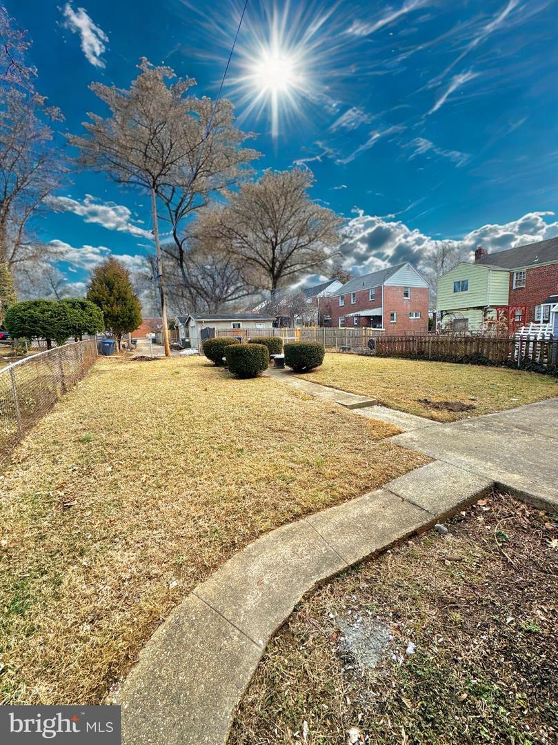 6513 13TH ST NW, WASHINGTON, District Of Columbia 20012, 3 Bedrooms Bedrooms, ,1 BathroomBathrooms,Residential,For sale,6513 13TH ST NW,DCDC2247000 MLS # DCDC2247000