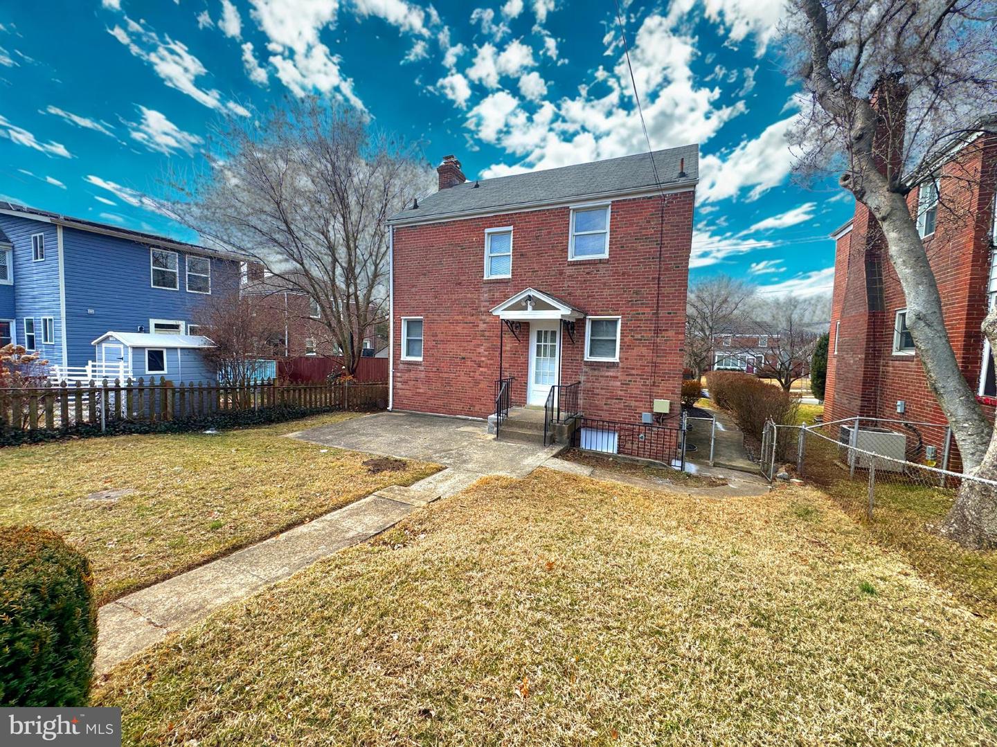 6513 13TH ST NW, WASHINGTON, District Of Columbia 20012, 3 Bedrooms Bedrooms, ,1 BathroomBathrooms,Residential,For sale,6513 13TH ST NW,DCDC2247000 MLS # DCDC2247000