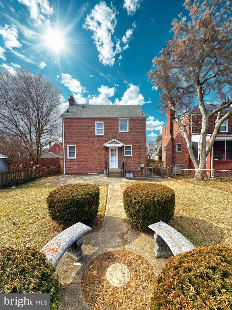 6513 13TH ST NW, WASHINGTON, District Of Columbia 20012, 3 Bedrooms Bedrooms, ,1 BathroomBathrooms,Residential,For sale,6513 13TH ST NW,DCDC2247000 MLS # DCDC2247000