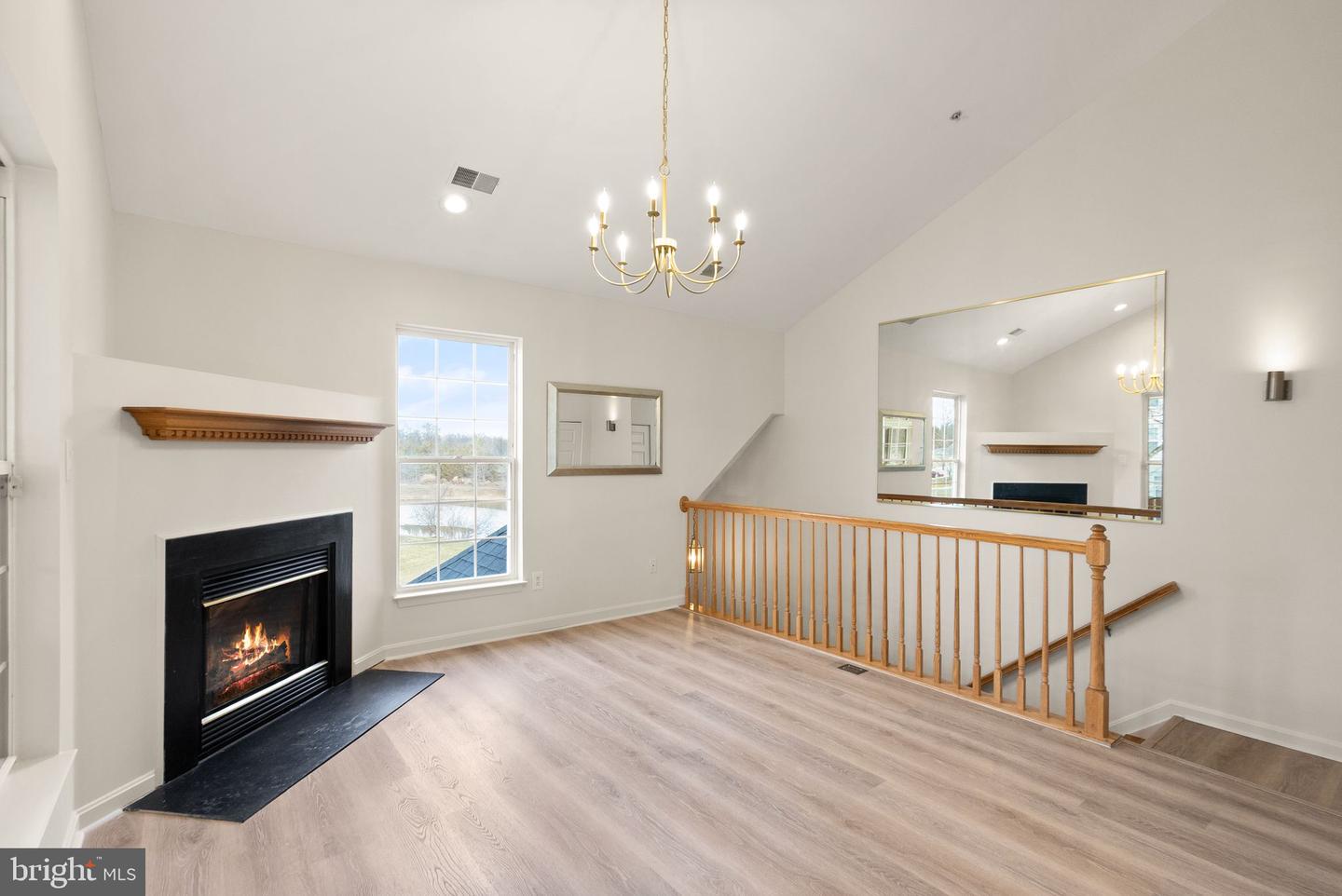 25240 LAKE SHORE SQ #200, CHANTILLY, Virginia 20152, 2 Bedrooms Bedrooms, ,2 BathroomsBathrooms,Residential,For sale,25240 LAKE SHORE SQ #200,VALO2116354 MLS # VALO2116354