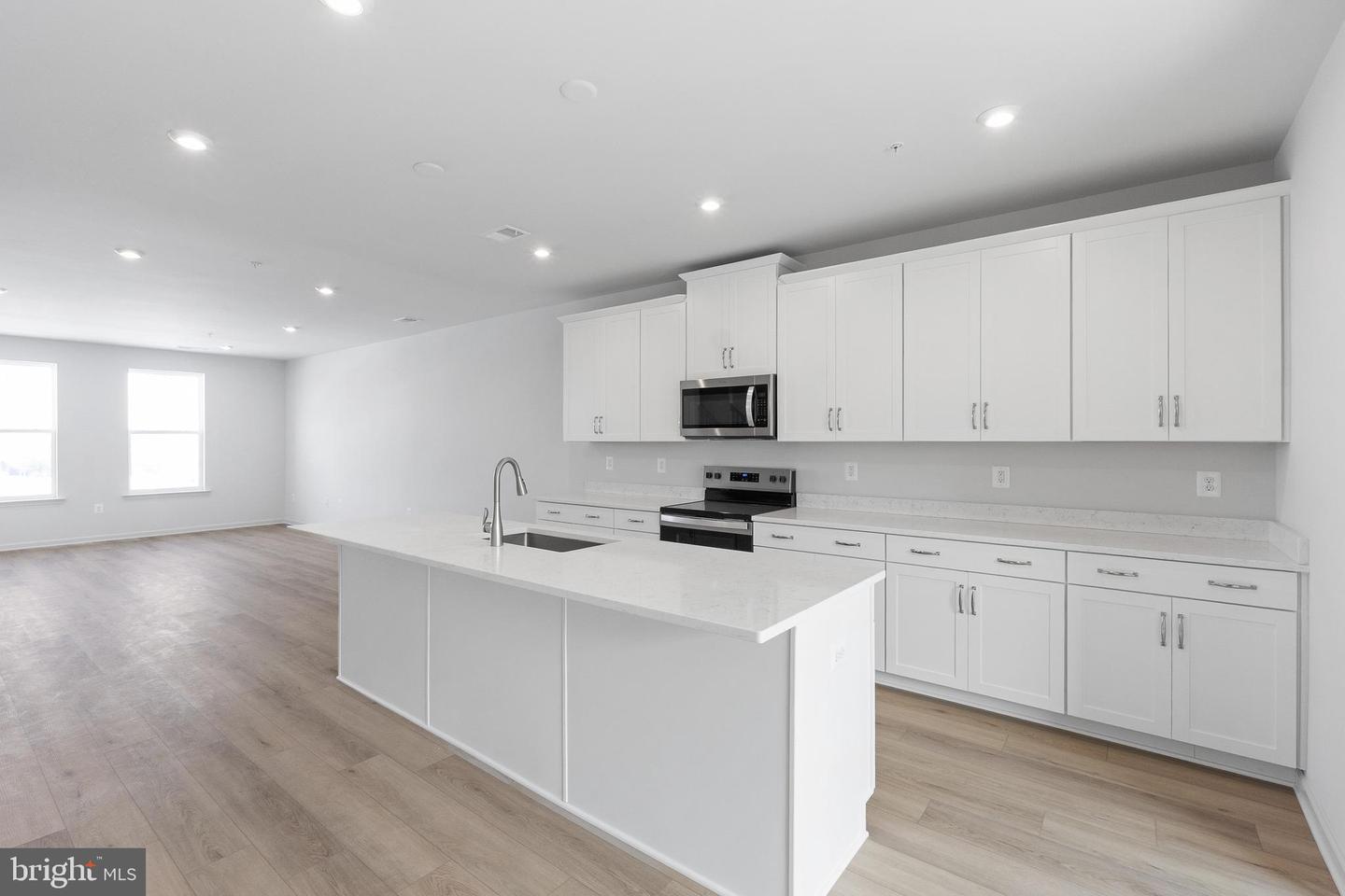 20869 MURRY FALLS TER, ASHBURN, Virginia 20147, 3 Bedrooms Bedrooms, ,2 BathroomsBathrooms,Residential,For sale,20869 MURRY FALLS TER,VALO2116358 MLS # VALO2116358