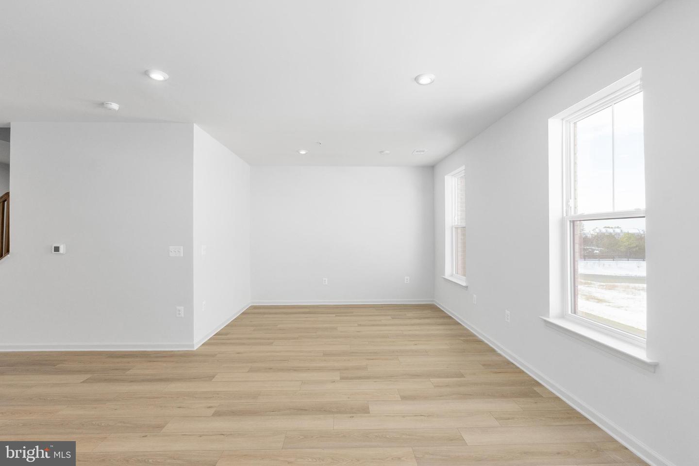 20869 MURRY FALLS TER, ASHBURN, Virginia 20147, 3 Bedrooms Bedrooms, ,2 BathroomsBathrooms,Residential,For sale,20869 MURRY FALLS TER,VALO2116358 MLS # VALO2116358