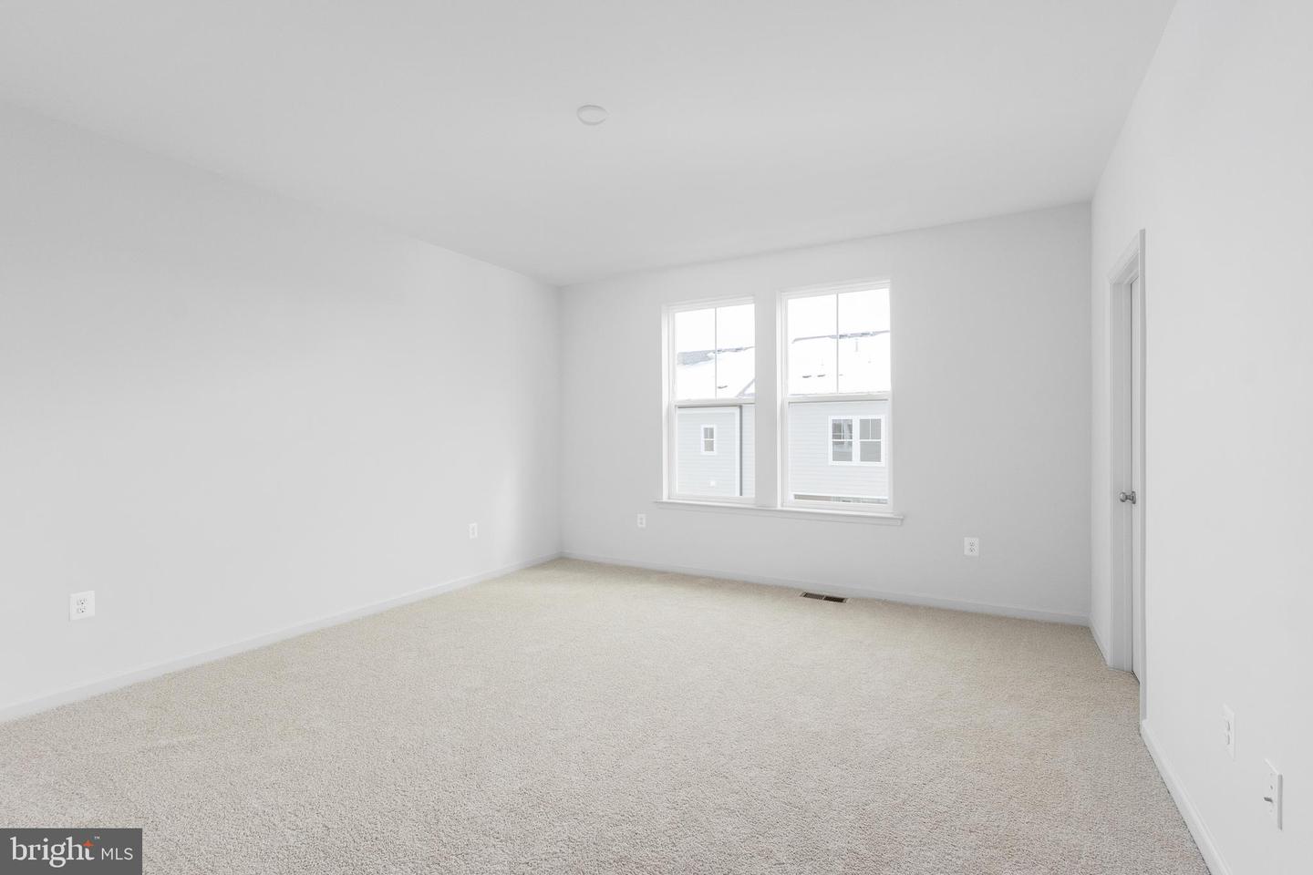 20869 MURRY FALLS TER, ASHBURN, Virginia 20147, 3 Bedrooms Bedrooms, ,2 BathroomsBathrooms,Residential,For sale,20869 MURRY FALLS TER,VALO2116358 MLS # VALO2116358