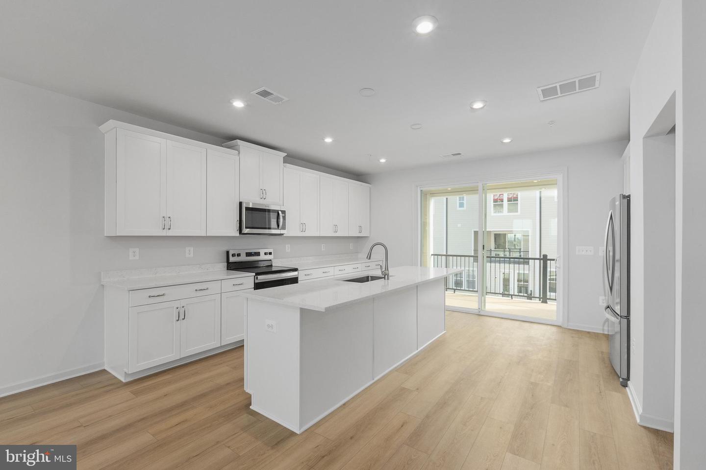 20869 MURRY FALLS TER, ASHBURN, Virginia 20147, 3 Bedrooms Bedrooms, ,2 BathroomsBathrooms,Residential,For sale,20869 MURRY FALLS TER,VALO2116358 MLS # VALO2116358