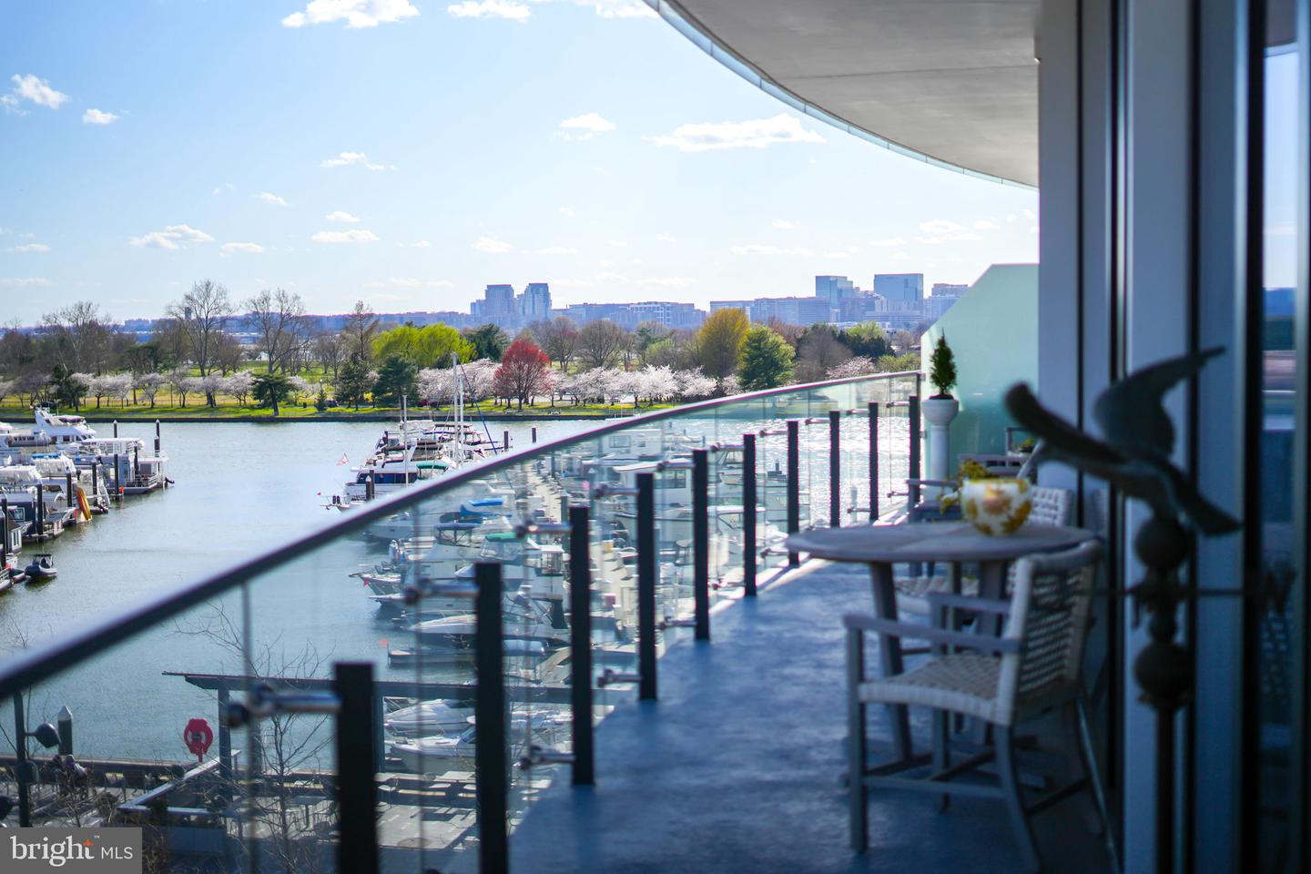 601 WHARF ST SW #402, WASHINGTON, District Of Columbia 20024, 2 Bedrooms Bedrooms, ,2 BathroomsBathrooms,Residential,For sale,601 WHARF ST SW #402,DCDC2247094 MLS # DCDC2247094 601 WHARF ST SW #402, WASHINGTON, District Of Columbia 20024, 2 Bedrooms Bedrooms, ,2 BathroomsBathrooms,Residential,For sale,601 WHARF ST SW #402,DCDC2247094 MLS # DCDC2247094