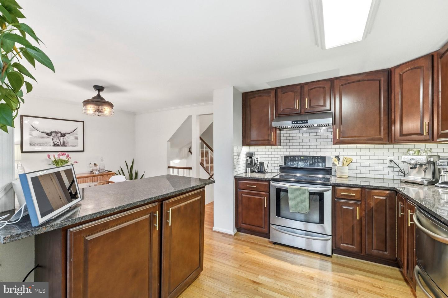 6646 ROCKLEIGH WAY, ALEXANDRIA, Virginia 22315, 2 Bedrooms Bedrooms, ,2 BathroomsBathrooms,Residential,For sale,6646 ROCKLEIGH WAY,VAFX2292056 MLS # VAFX2292056 6646 ROCKLEIGH WAY, ALEXANDRIA, Virginia 22315, 2 Bedrooms Bedrooms, ,2 BathroomsBathrooms,Residential,For sale,6646 ROCKLEIGH WAY,VAFX2292056 MLS # VAFX2292056