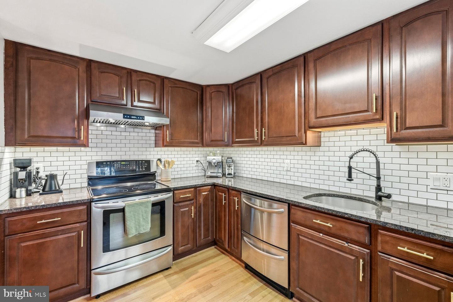 6646 ROCKLEIGH WAY, ALEXANDRIA, Virginia 22315, 2 Bedrooms Bedrooms, ,2 BathroomsBathrooms,Residential,For sale,6646 ROCKLEIGH WAY,VAFX2292056 MLS # VAFX2292056 6646 ROCKLEIGH WAY, ALEXANDRIA, Virginia 22315, 2 Bedrooms Bedrooms, ,2 BathroomsBathrooms,Residential,For sale,6646 ROCKLEIGH WAY,VAFX2292056 MLS # VAFX2292056