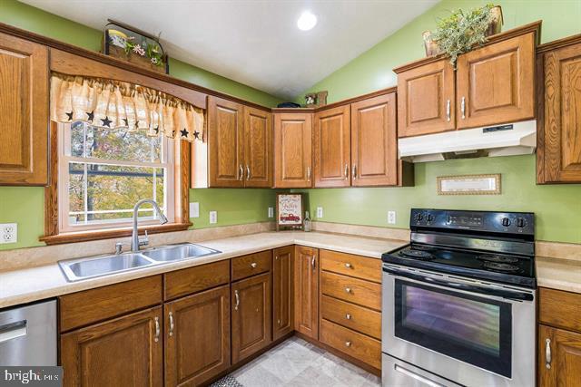 8499 COPPERHEAD RD, SINGERS GLEN, Virginia 22850, 4 Bedrooms Bedrooms, ,3 BathroomsBathrooms,Residential,For sale,8499 COPPERHEAD RD,VARO2002856 MLS # VARO2002856