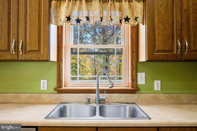 8499 COPPERHEAD RD, SINGERS GLEN, Virginia 22850, 4 Bedrooms Bedrooms, ,3 BathroomsBathrooms,Residential,For sale,8499 COPPERHEAD RD,VARO2002856 MLS # VARO2002856