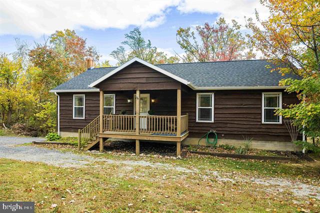 8499 COPPERHEAD RD, SINGERS GLEN, Virginia 22850, 4 Bedrooms Bedrooms, ,3 BathroomsBathrooms,Residential,For sale,8499 COPPERHEAD RD,VARO2002856 MLS # VARO2002856