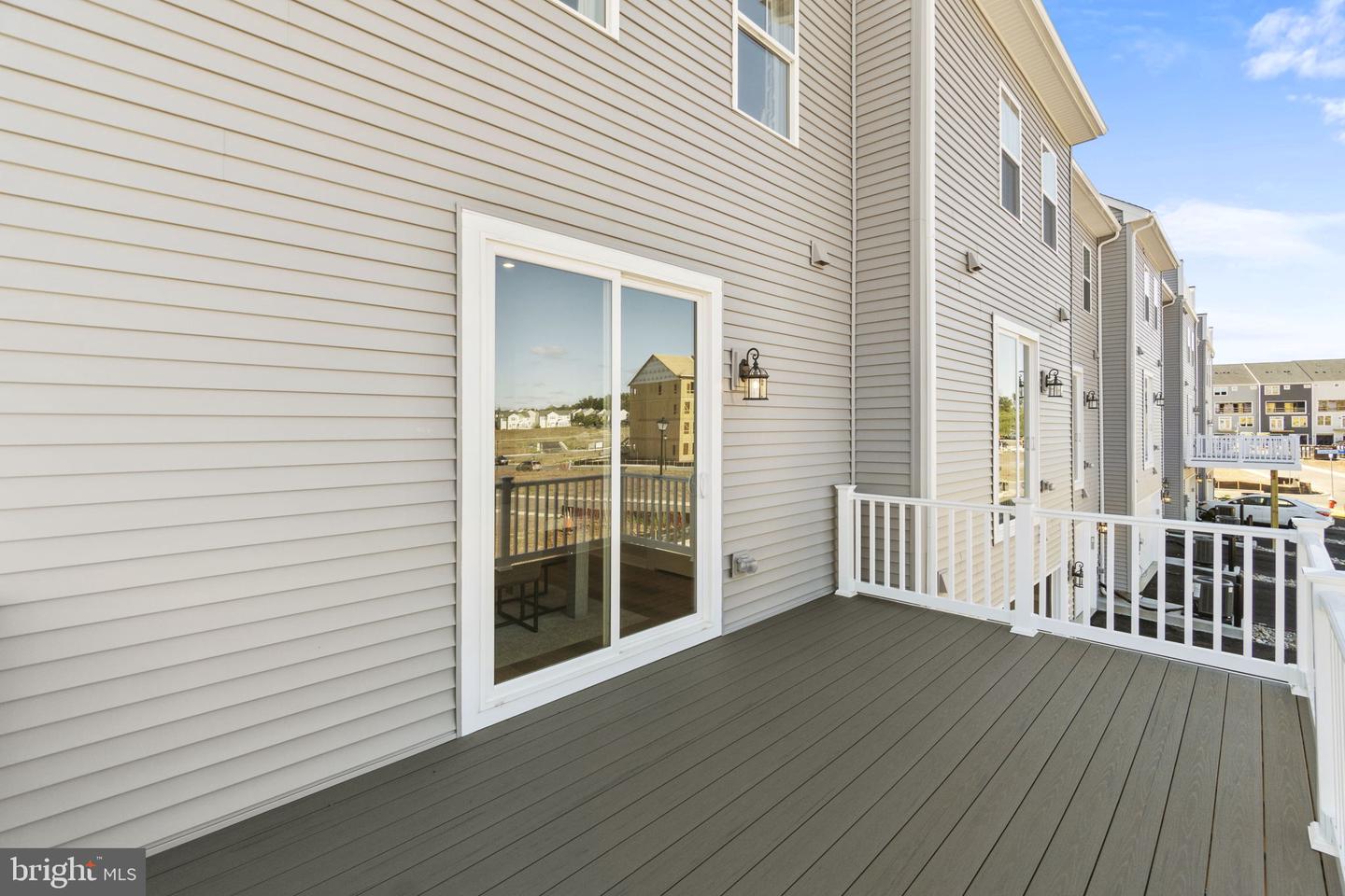 3632 AGATE LN, WOODBRIDGE, Virginia 22193, 4 Bedrooms Bedrooms, ,3 BathroomsBathrooms,Residential,For sale,3632 AGATE LN,VAPW2112970 MLS # VAPW2112970