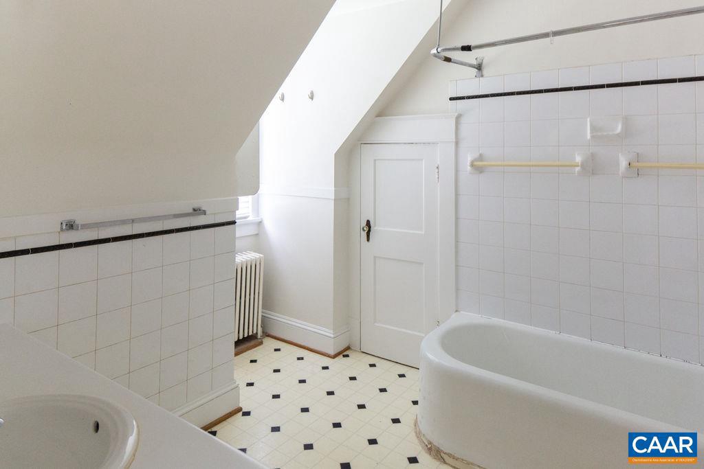 2201 STADIUM RD, CHARLOTTESVILLE, Virginia 22903, 3 Bedrooms Bedrooms, ,1 BathroomBathrooms,Residential,For sale,2201 STADIUM RD,673530 MLS # 673530 2201 STADIUM RD, CHARLOTTESVILLE, Virginia 22903, 3 Bedrooms Bedrooms, ,1 BathroomBathrooms,Residential,For sale,2201 STADIUM RD,673530 MLS # 673530