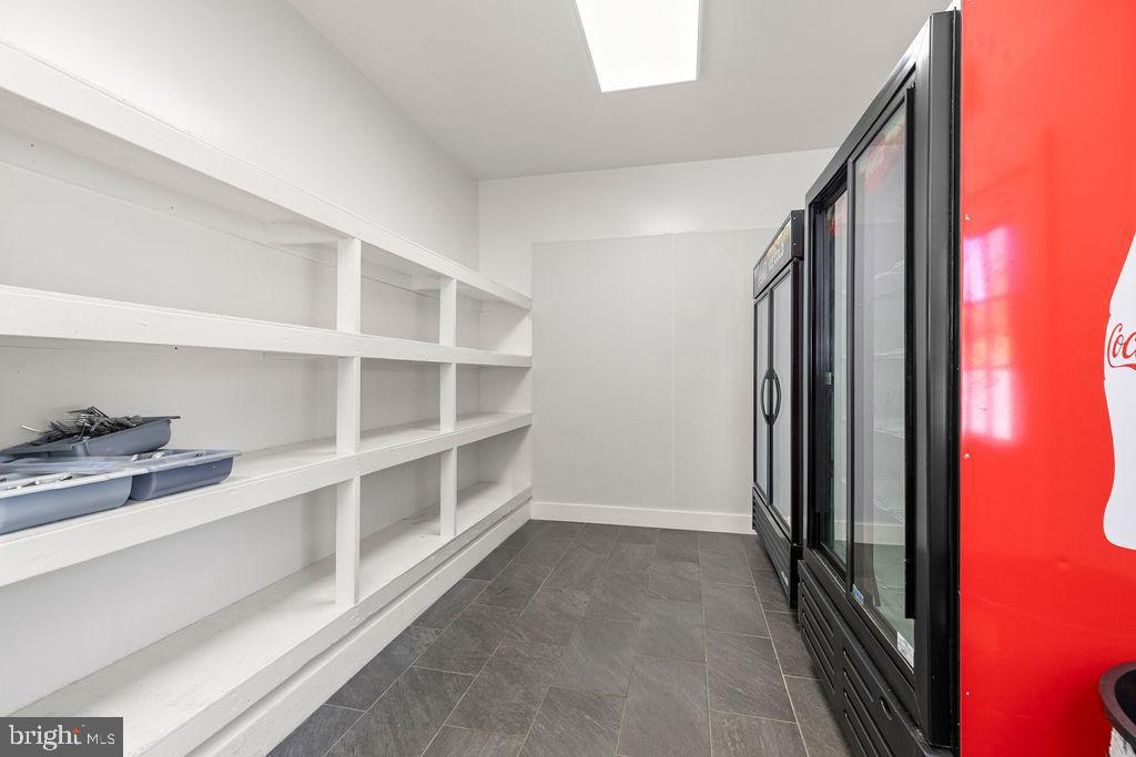 838 BOWLING GREEN RD, FRONT ROYAL, Virginia 22630, ,6 BathroomsBathrooms,Residential,For sale,838 BOWLING GREEN RD,VAWR2013470 MLS # VAWR2013470