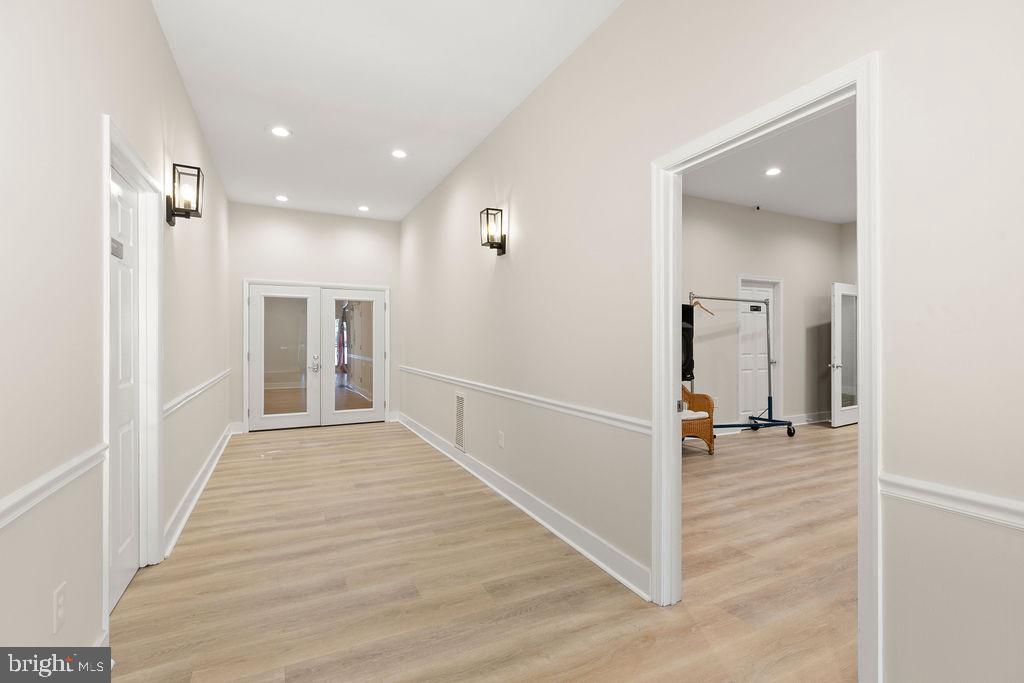 838 BOWLING GREEN RD, FRONT ROYAL, Virginia 22630, ,6 BathroomsBathrooms,Residential,For sale,838 BOWLING GREEN RD,VAWR2013470 MLS # VAWR2013470