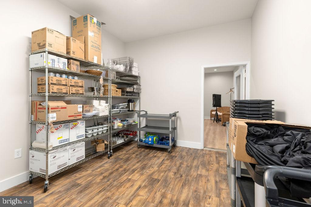 838 BOWLING GREEN RD, FRONT ROYAL, Virginia 22630, ,6 BathroomsBathrooms,Residential,For sale,838 BOWLING GREEN RD,VAWR2013470 MLS # VAWR2013470