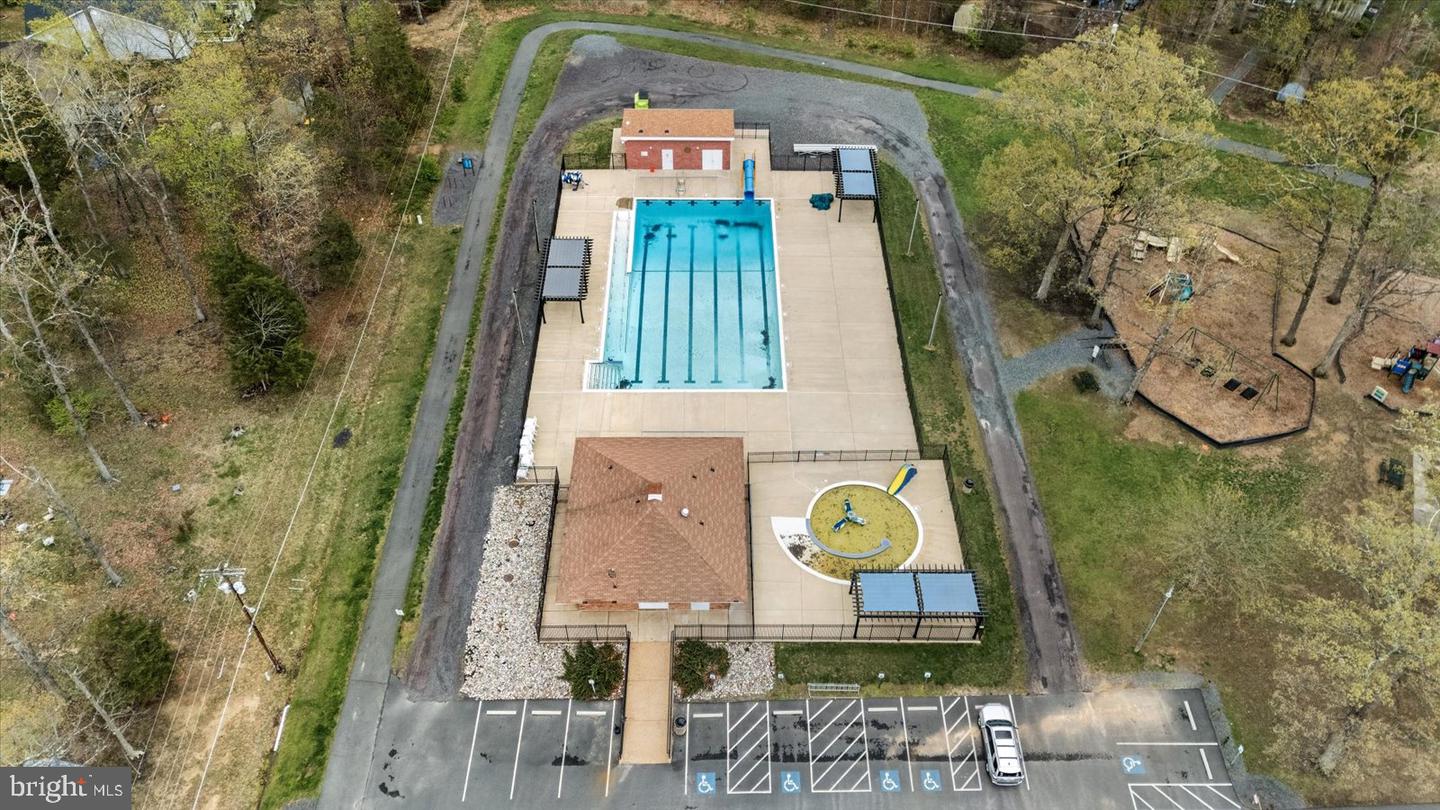 604 STRATFORD CIR, LOCUST GROVE, Virginia 22508, 3 Bedrooms Bedrooms, 6 Rooms Rooms,2 BathroomsBathrooms,Residential,For sale,604 STRATFORD CIR,VAOR2013368 MLS # VAOR2013368