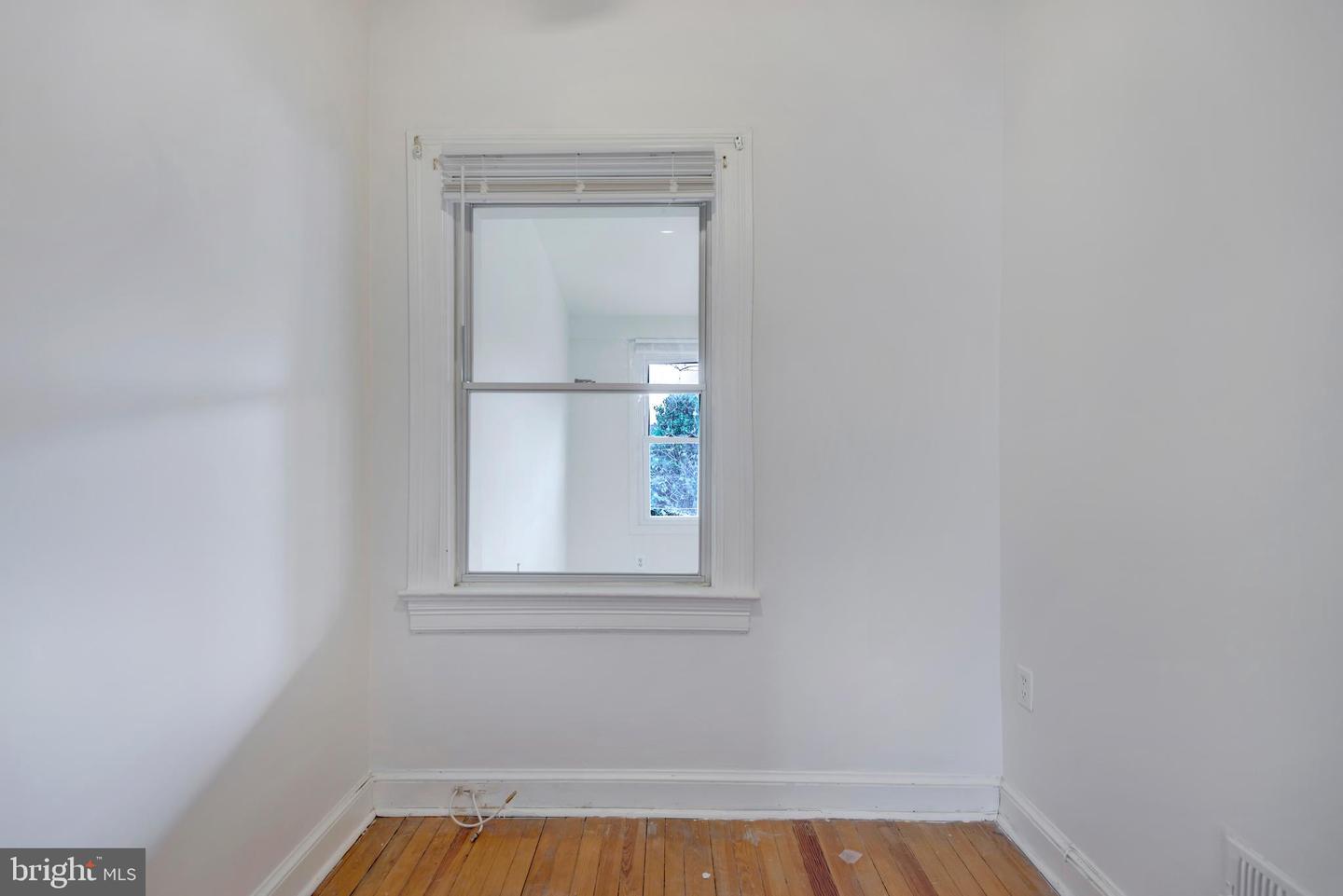 2730 10TH ST NE, WASHINGTON, District Of Columbia 20018, 3 Bedrooms Bedrooms, ,2 BathroomsBathrooms,Residential,For sale,2730 10TH ST NE,DCDC2247168 MLS # DCDC2247168