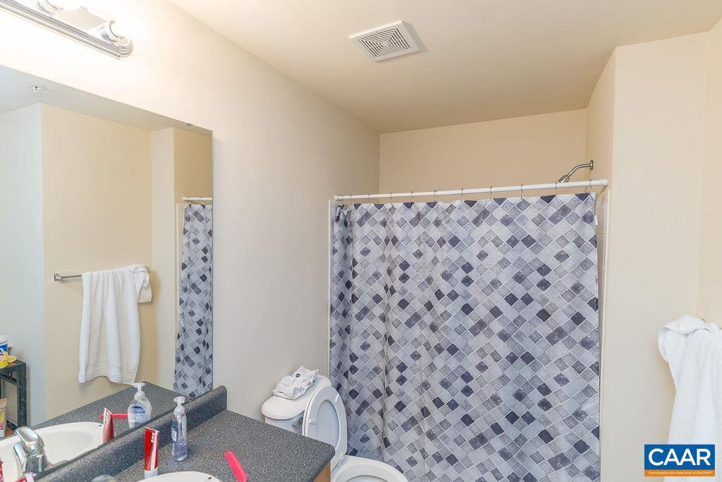 177 YELLOWSTONE DR #108, CHARLOTTESVILLE, Virginia 22903, 3 Bedrooms Bedrooms, ,3 BathroomsBathrooms,Residential,For sale,177 YELLOWSTONE DR #108,673539 MLS # 673539 177 YELLOWSTONE DR #108, CHARLOTTESVILLE, Virginia 22903, 3 Bedrooms Bedrooms, ,3 BathroomsBathrooms,Residential,For sale,177 YELLOWSTONE DR #108,673539 MLS # 673539