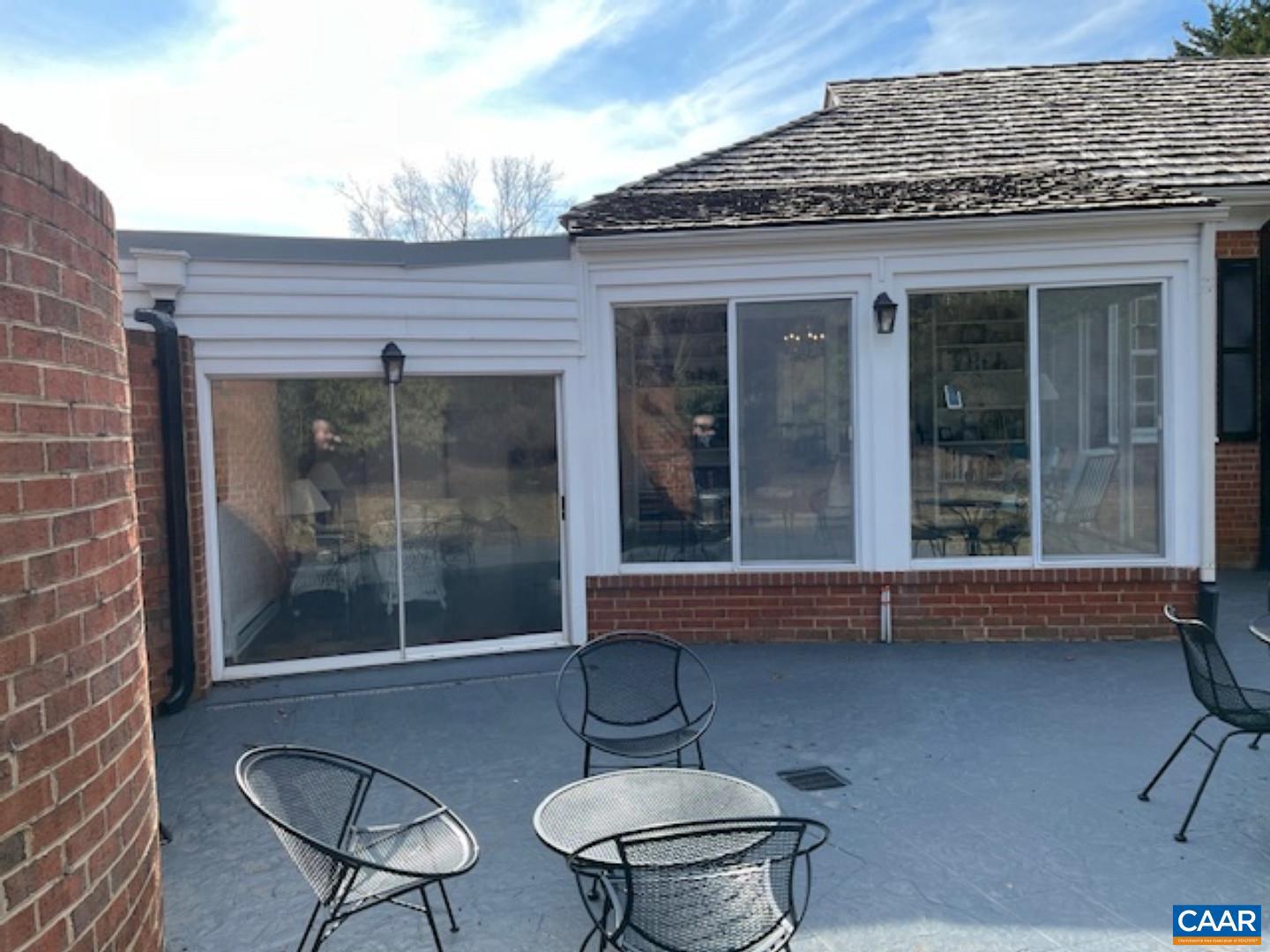 20 EDNAM VILLAGE ST, CHARLOTTESVILLE, Virginia 22903, 2 Bedrooms Bedrooms, ,2 BathroomsBathrooms,Residential,For sale,20 EDNAM VILLAGE ST,673542 MLS # 673542 20 EDNAM VILLAGE ST, CHARLOTTESVILLE, Virginia 22903, 2 Bedrooms Bedrooms, ,2 BathroomsBathrooms,Residential,For sale,20 EDNAM VILLAGE ST,673542 MLS # 673542