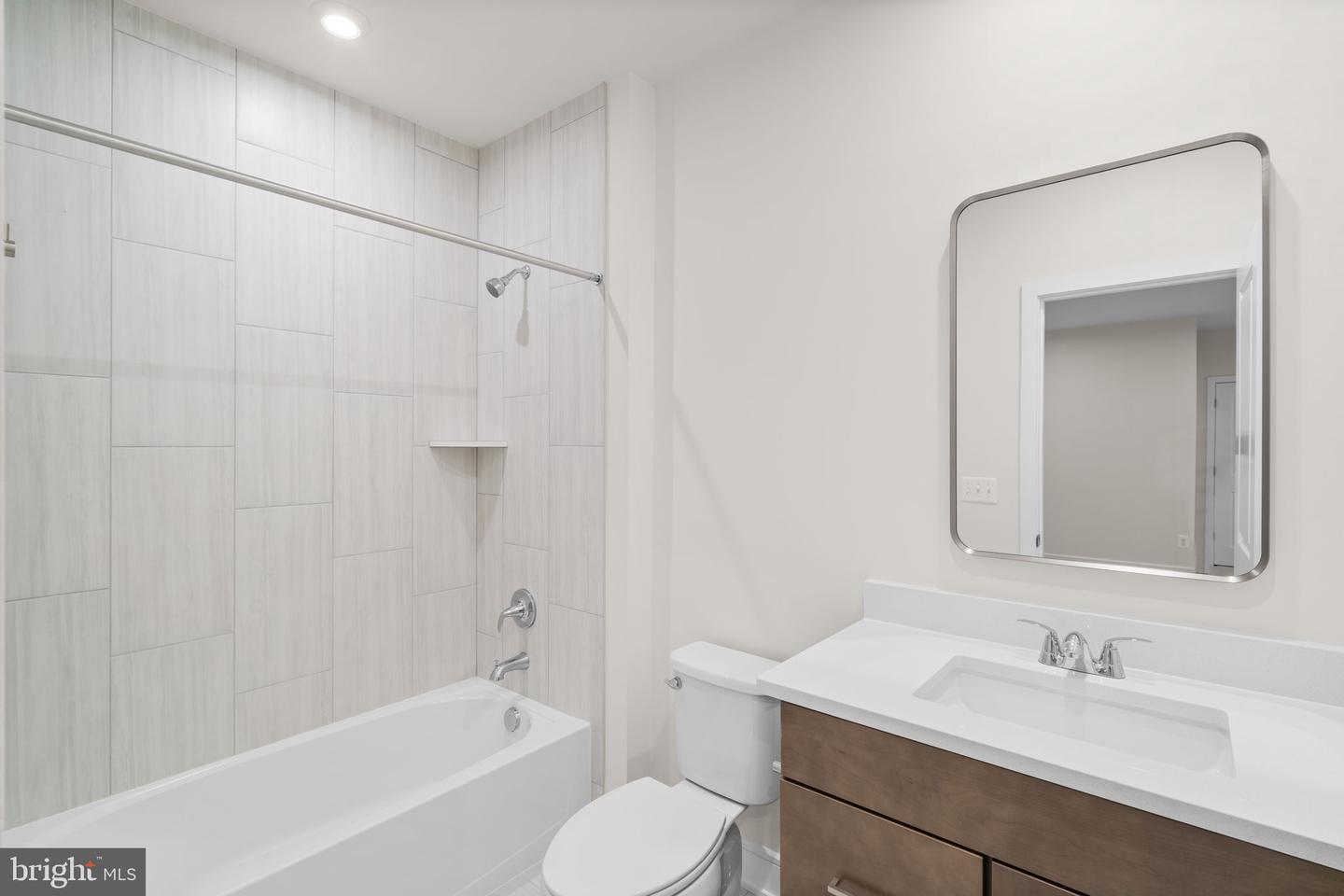 1043 CAPTAIN RICHARDS CT #HOMESITE 142, MARSHALL, Virginia 20115, 3 Bedrooms Bedrooms, ,3 BathroomsBathrooms,Residential,For sale,1043 CAPTAIN RICHARDS CT #HOMESITE 142,VAFQ2020660 MLS # VAFQ2020660 1043 CAPTAIN RICHARDS CT #HOMESITE 142, MARSHALL, Virginia 20115, 3 Bedrooms Bedrooms, ,3 BathroomsBathrooms,Residential,For sale,1043 CAPTAIN RICHARDS CT #HOMESITE 142,VAFQ2020660 MLS # VAFQ2020660