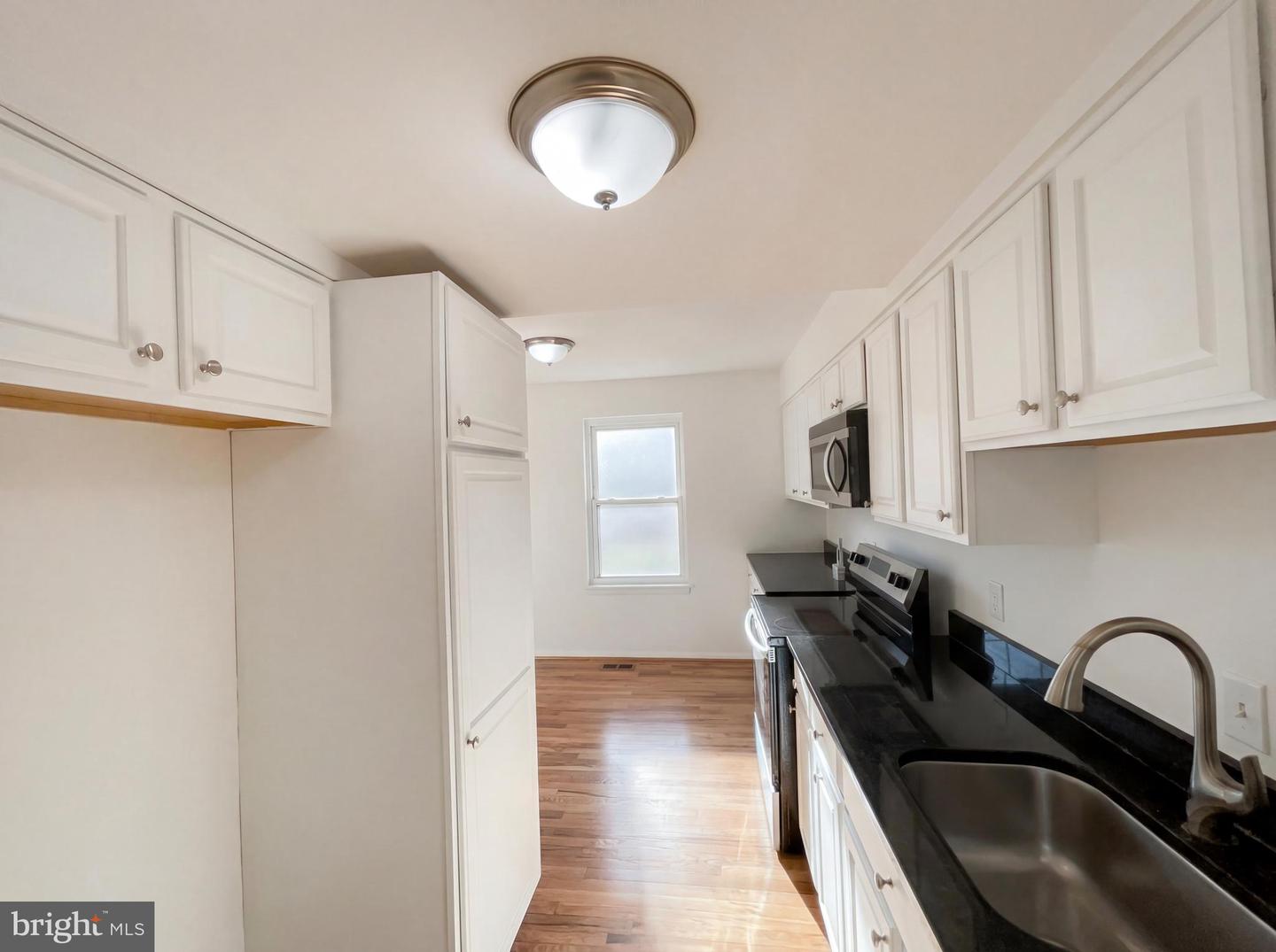 6352 SHAUNDALE DR, SPRINGFIELD, Virginia 22152, 3 Bedrooms Bedrooms, ,2 BathroomsBathrooms,Residential,For sale,6352 SHAUNDALE DR,VAFX2292194 MLS # VAFX2292194