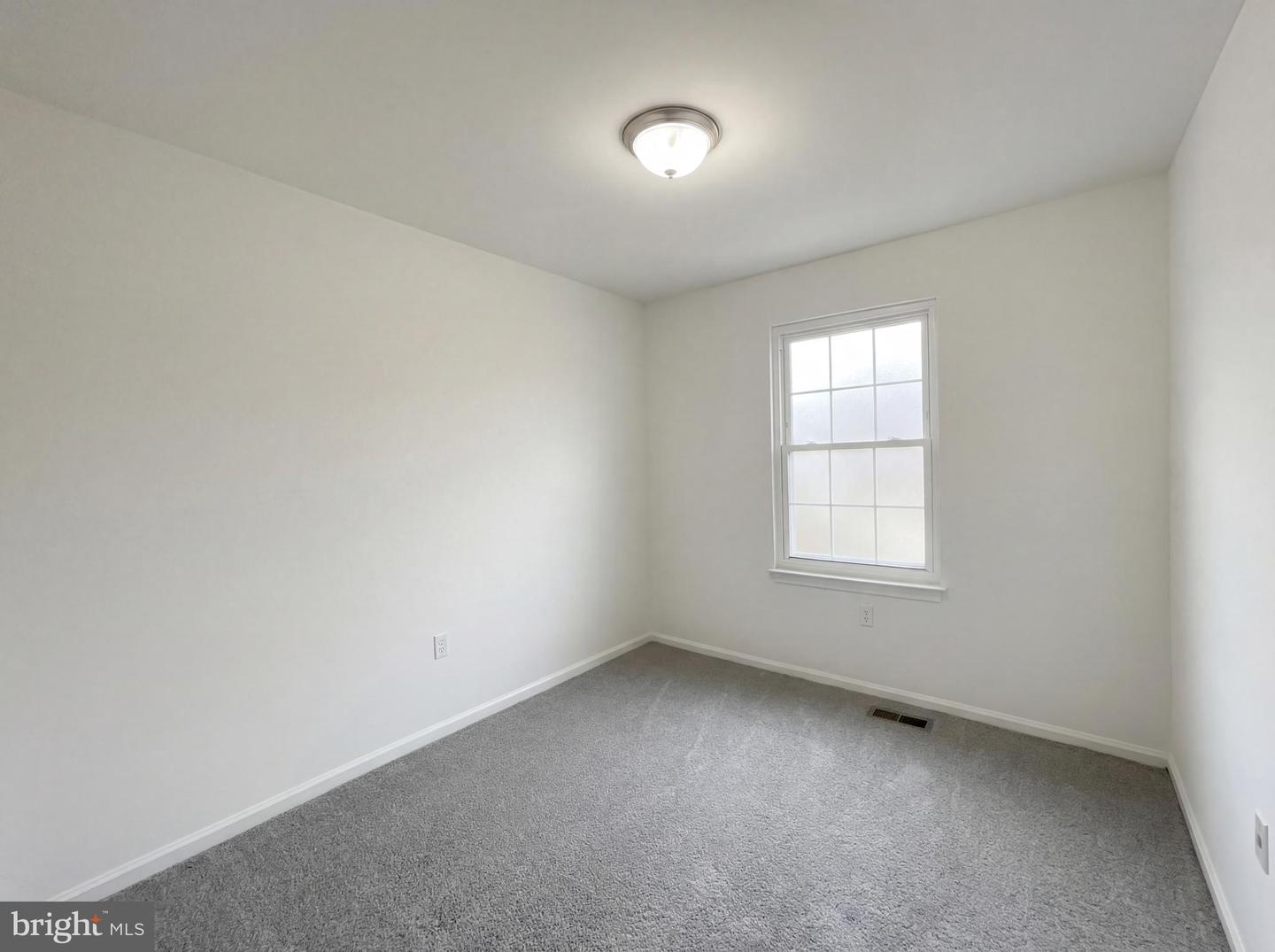 6352 SHAUNDALE DR, SPRINGFIELD, Virginia 22152, 3 Bedrooms Bedrooms, ,2 BathroomsBathrooms,Residential,For sale,6352 SHAUNDALE DR,VAFX2292194 MLS # VAFX2292194