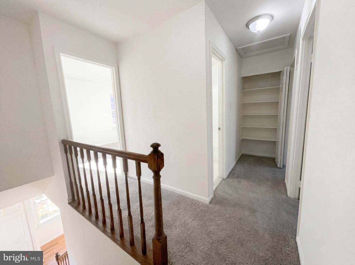 6352 SHAUNDALE DR, SPRINGFIELD, Virginia 22152, 3 Bedrooms Bedrooms, ,2 BathroomsBathrooms,Residential,For sale,6352 SHAUNDALE DR,VAFX2292194 MLS # VAFX2292194